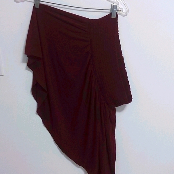 H&M Burgandy Skirt - Picture 8 of 9